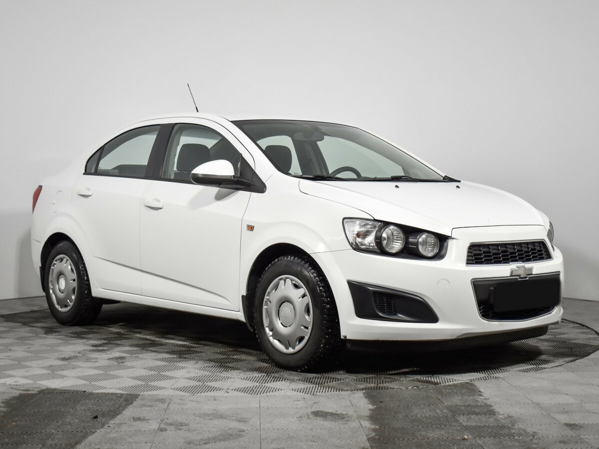 Chevrolet Aveo II, 2014 Фото №3