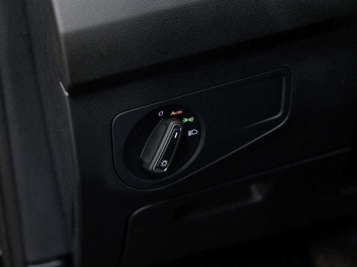 Volkswagen Tiguan, 2022 Фото №27