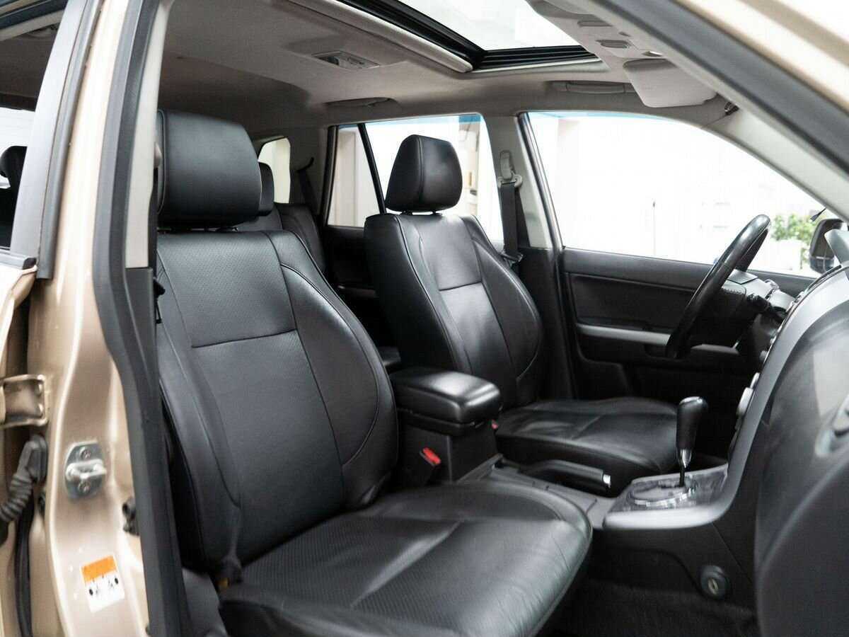 Suzuki Grand Vitara, 2010 Фото №9