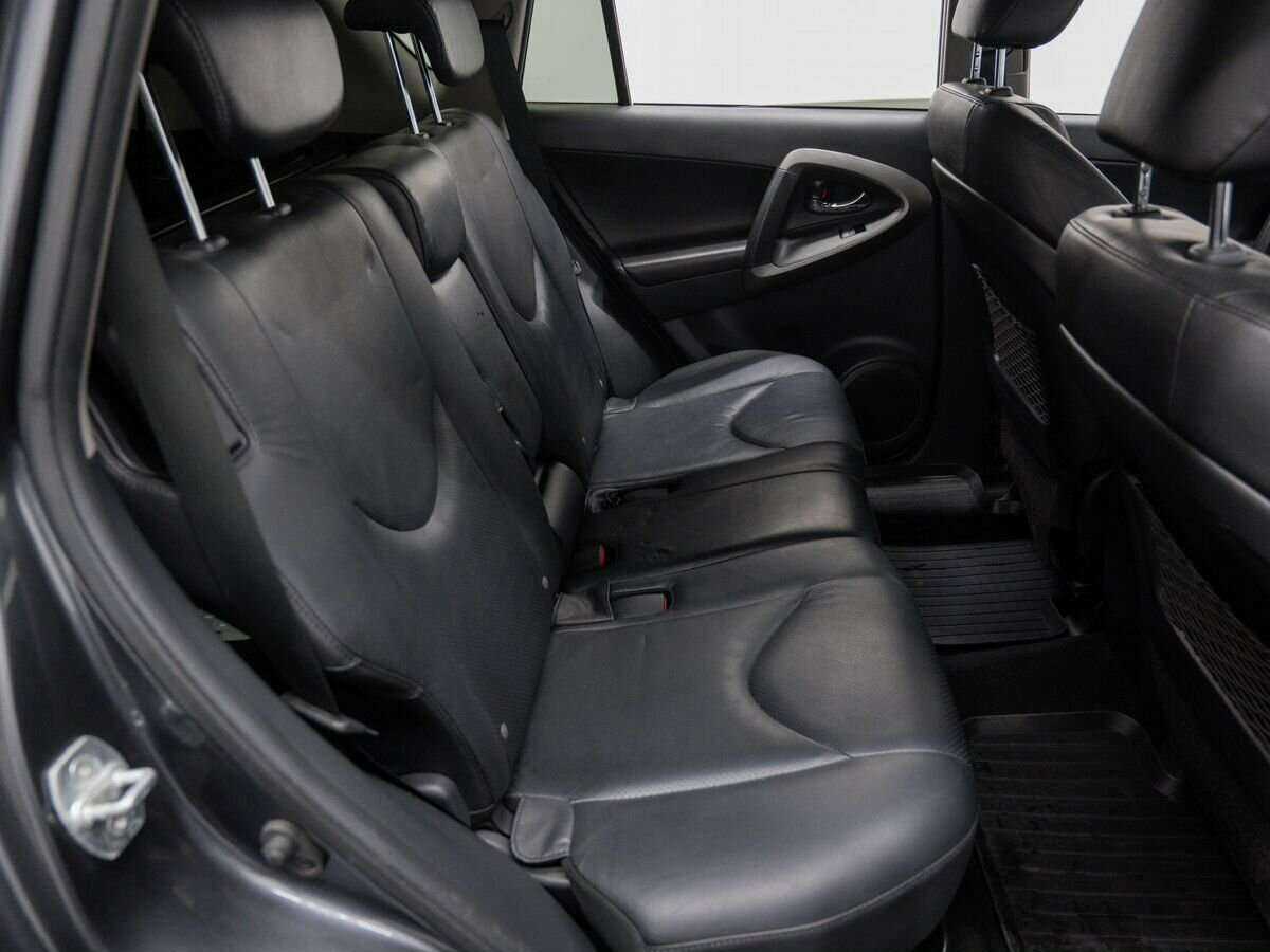 Toyota RAV4, 2011 Фото №10