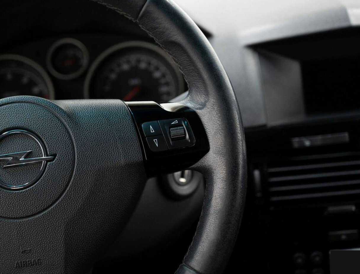 Opel Astra, 2010 Фото №14