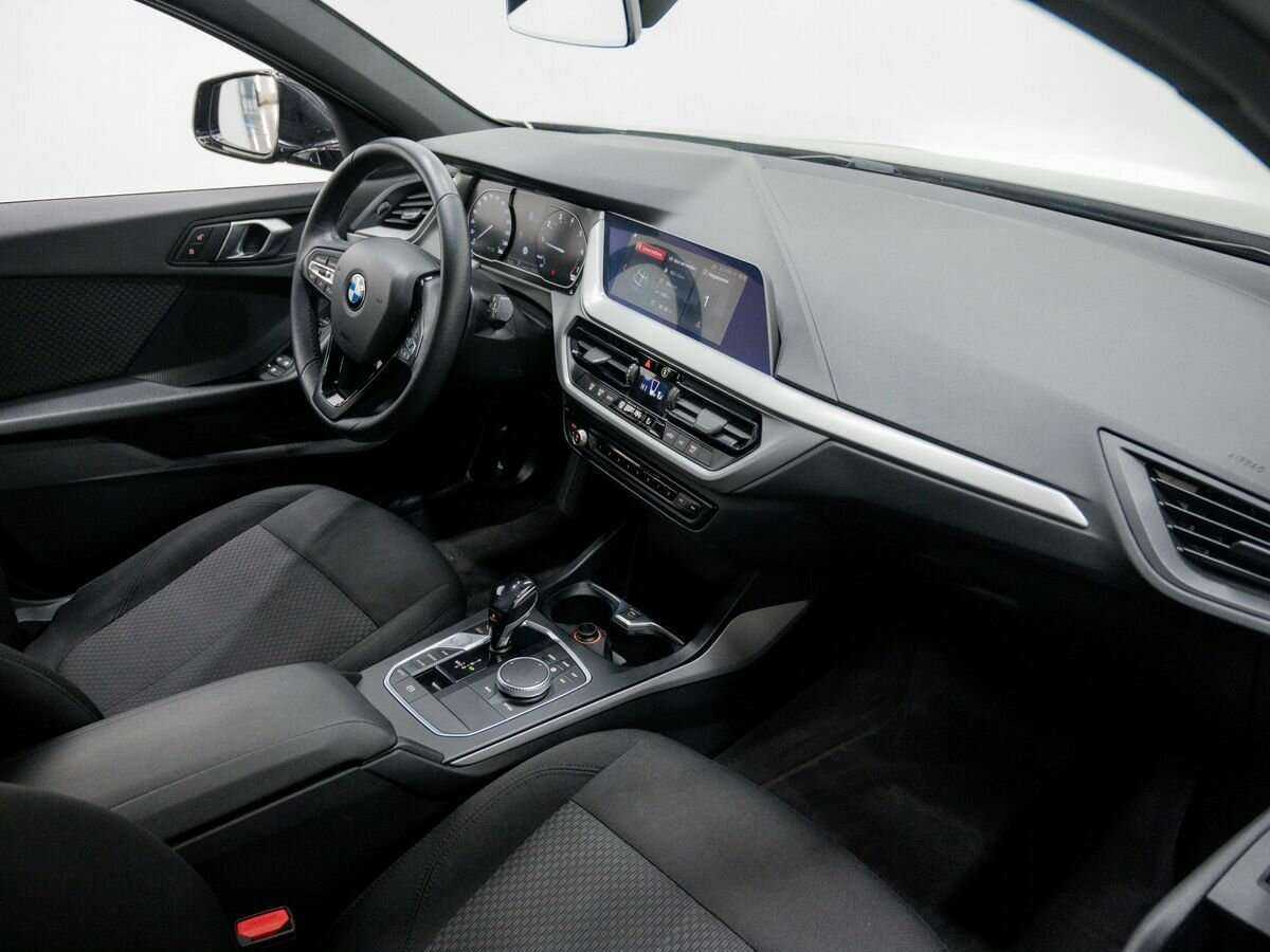 BMW 1 серии 118i, 2019 - 158 610 км. | Фото №7