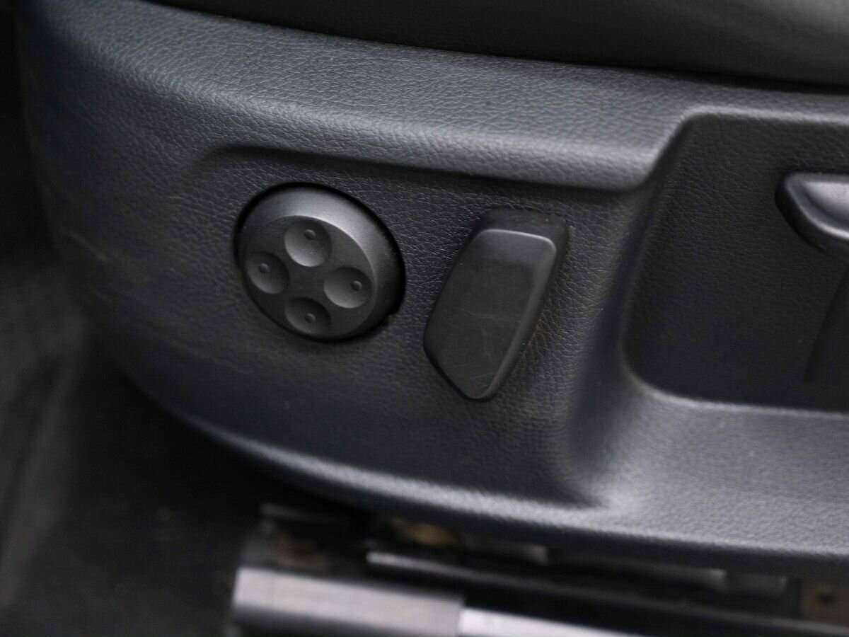 Volkswagen Passat CC, 2014 Фото №17