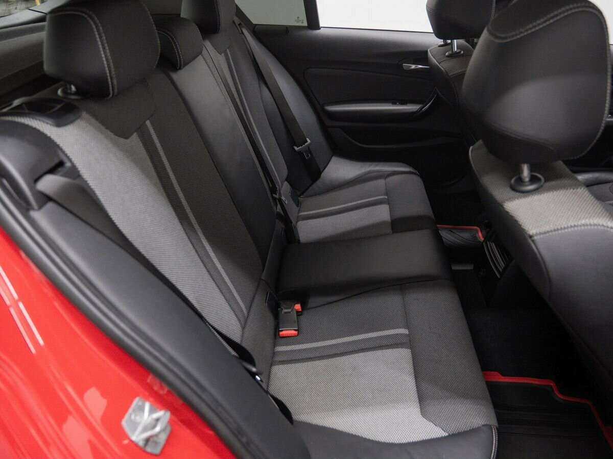 BMW 1 серии 118i, 2016 Фото №9