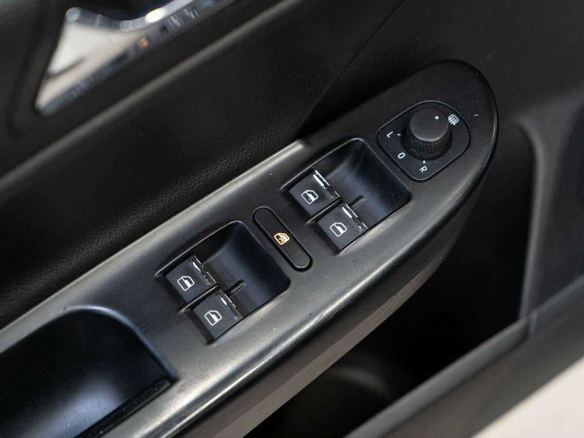 Volkswagen Passat, 2008 Фото №14