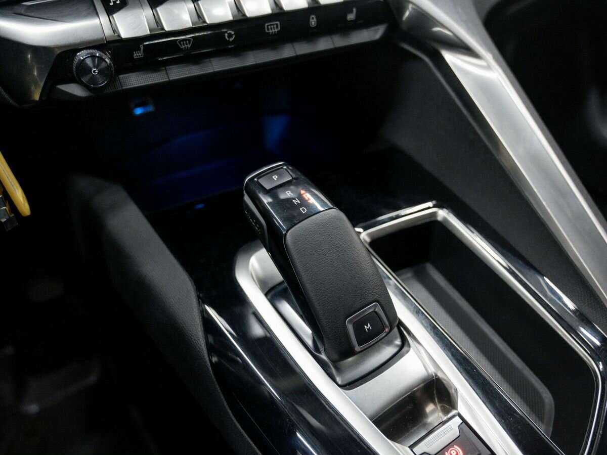 Peugeot 3008, 2018 Фото №16