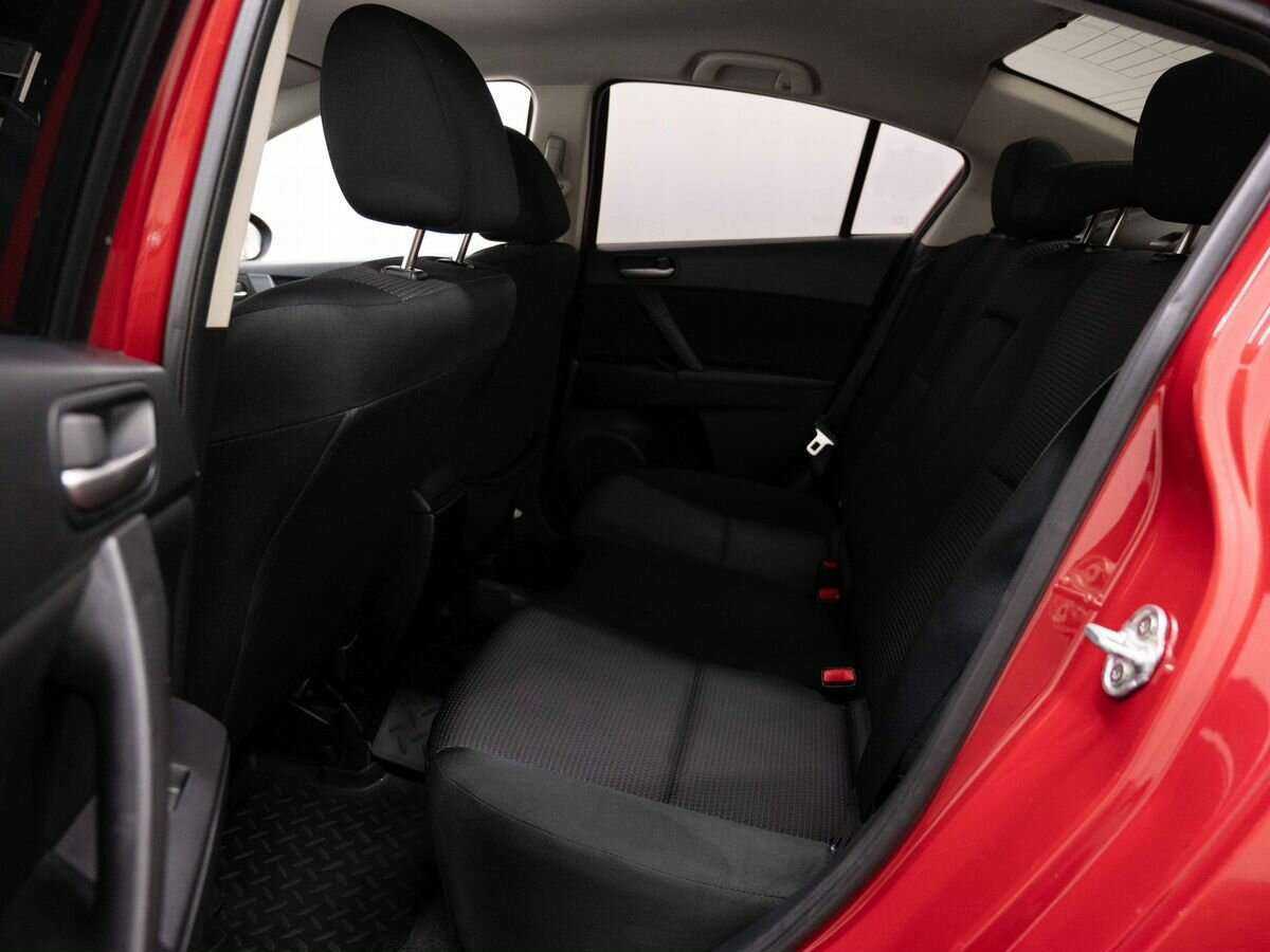Mazda 3, 2011 Фото №9