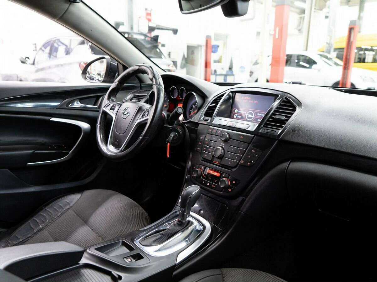 Opel Insignia, 2011 Фото №16