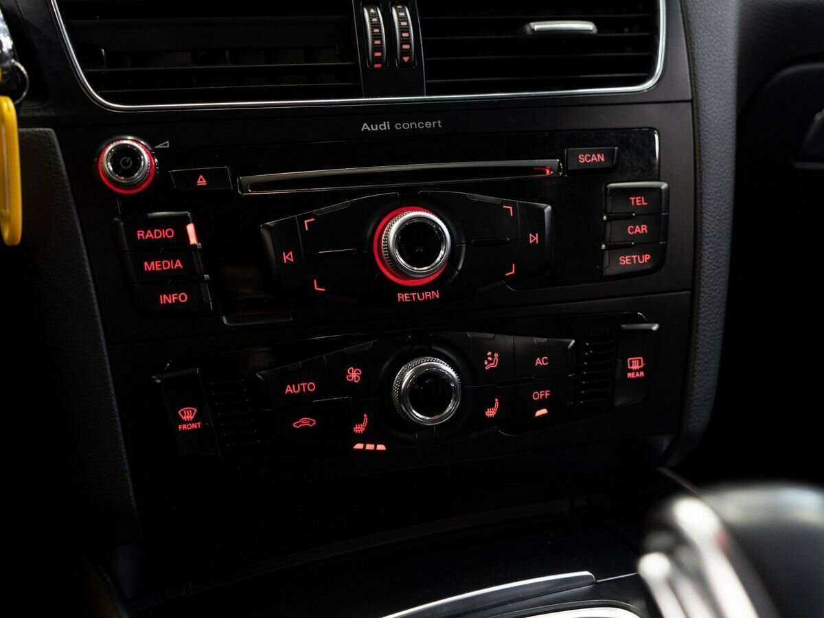 Audi Q5, 2012 Фото №11