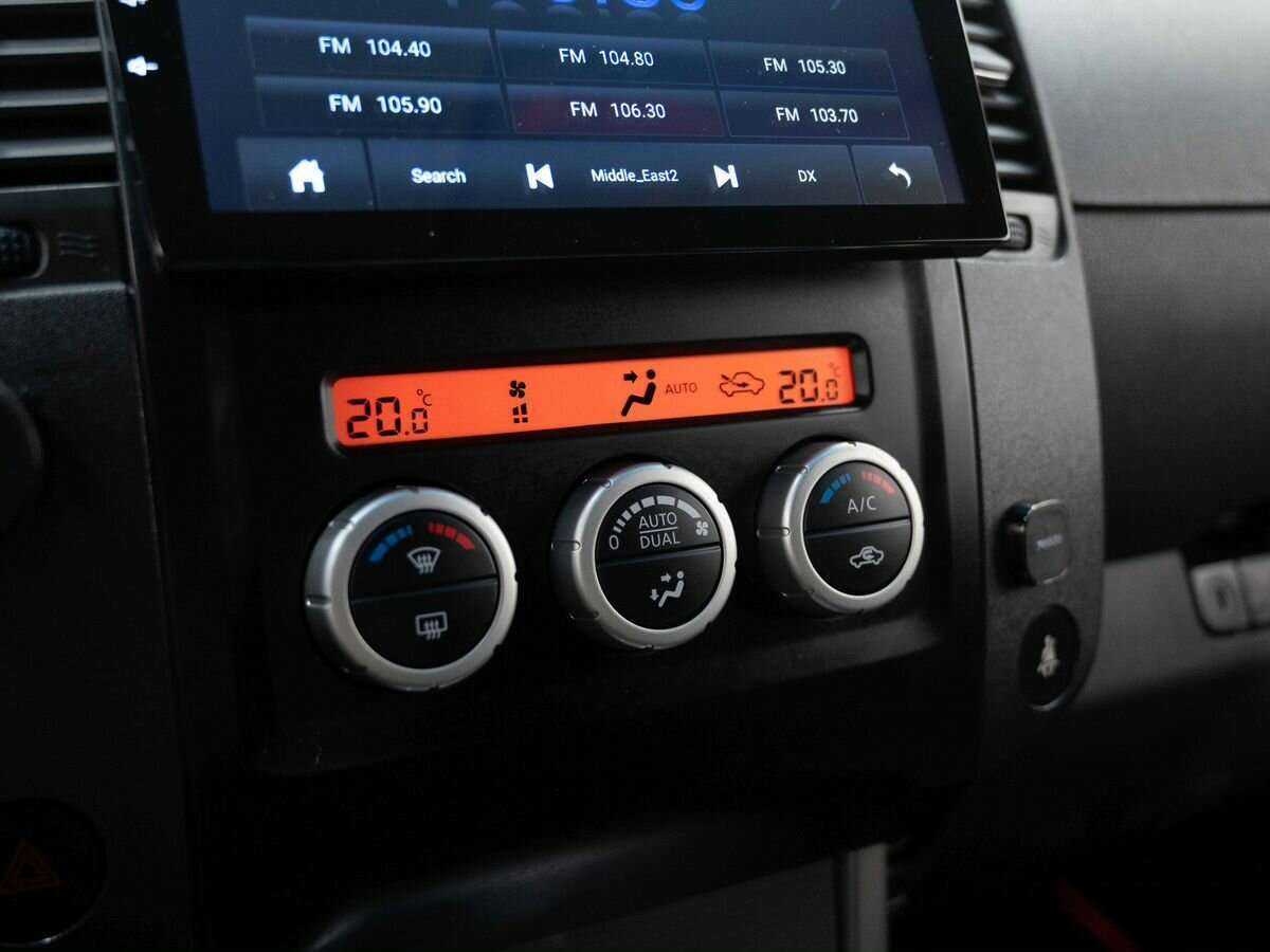 Nissan Pathfinder, 2011 Фото №20