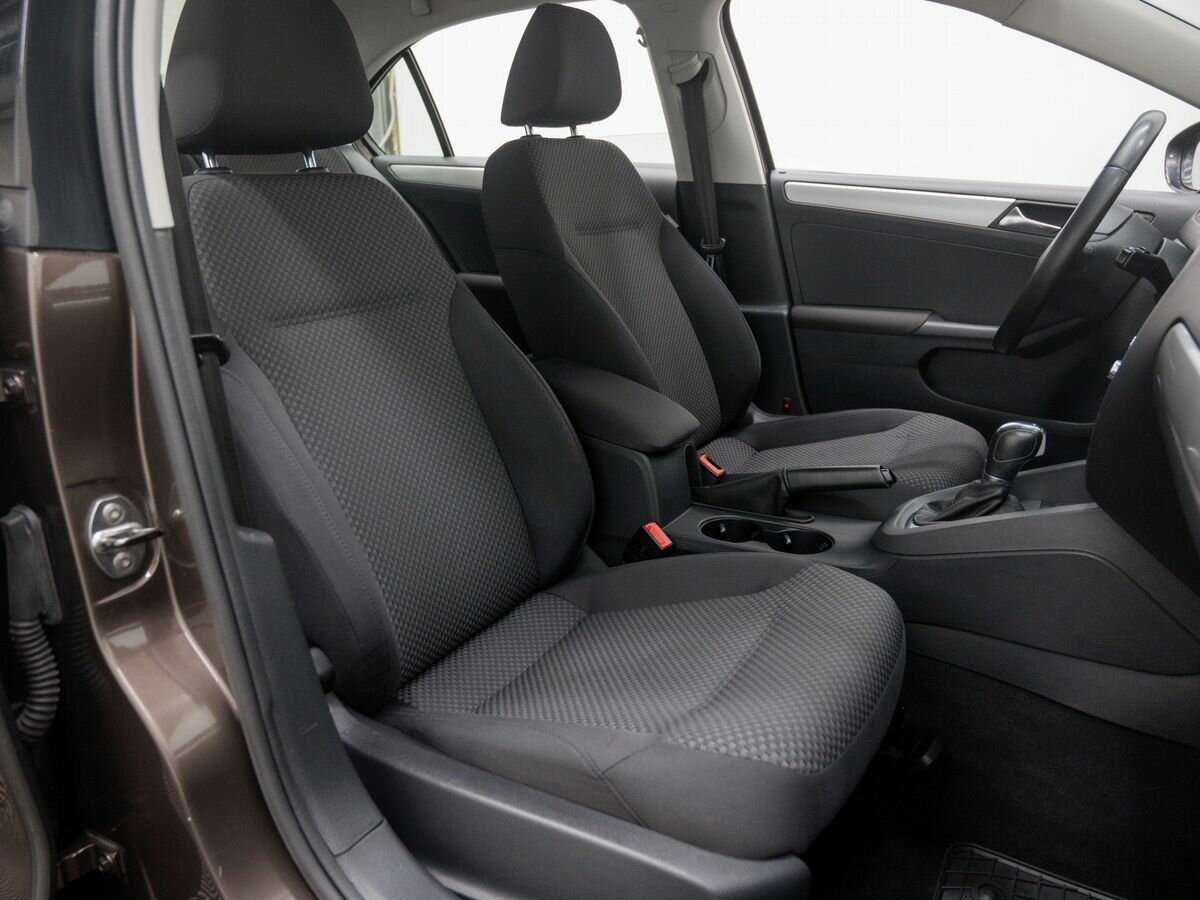 Volkswagen Jetta, 2011 - 154 000 км. | Фото №5