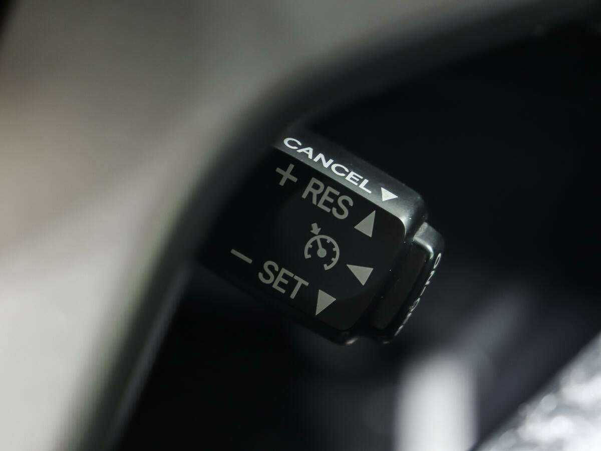 Toyota Land Cruiser Prado, 2012 Фото №18