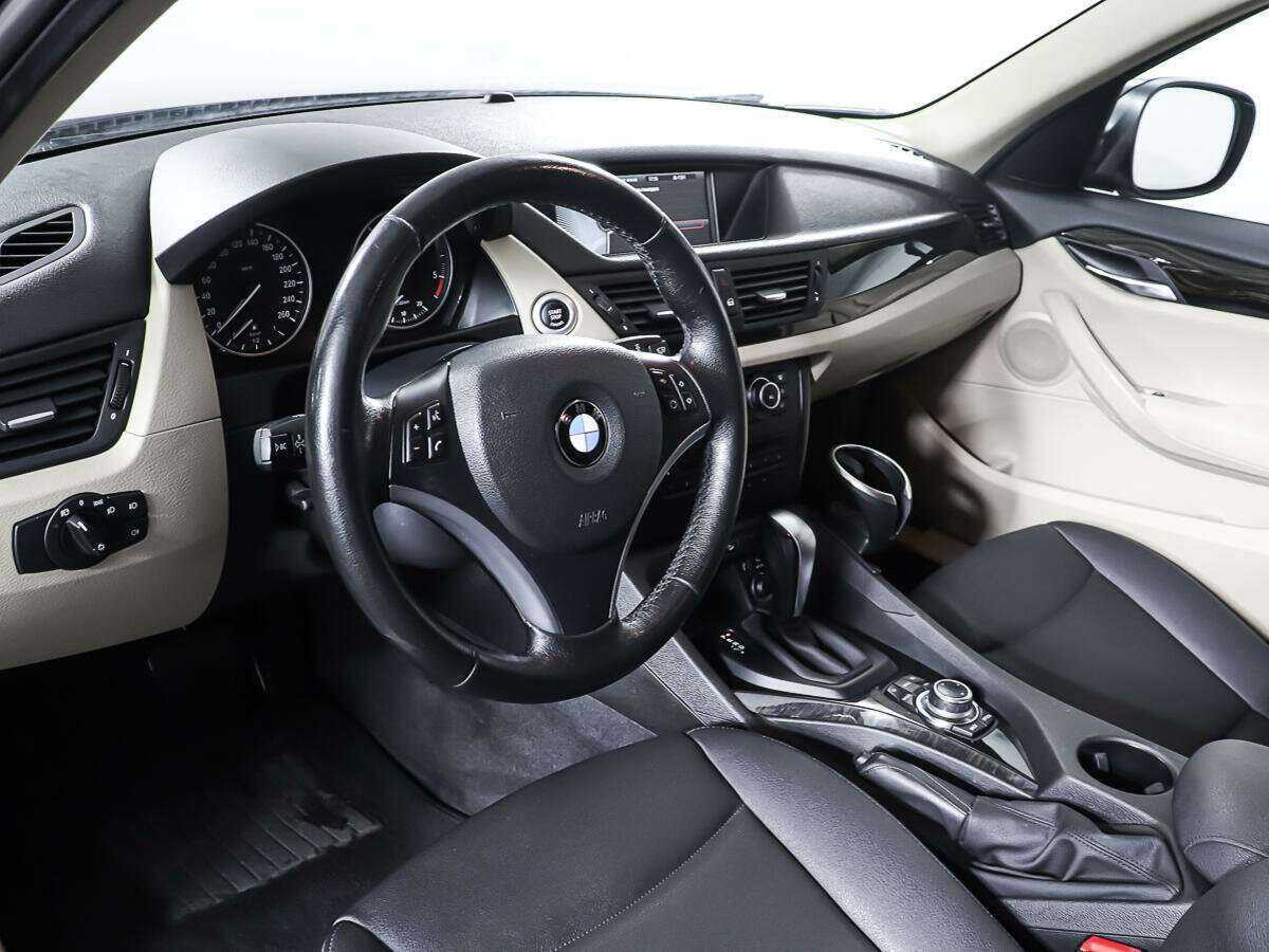 BMW X1 20d, 2012 Фото №13