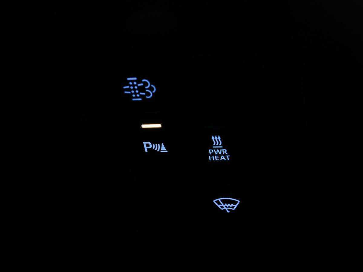 Toyota Land Cruiser Prado, 2018 Фото №15