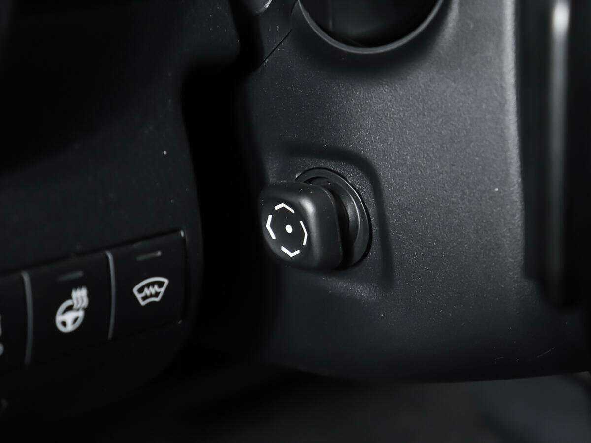 Toyota Camry, 2019 Фото №17