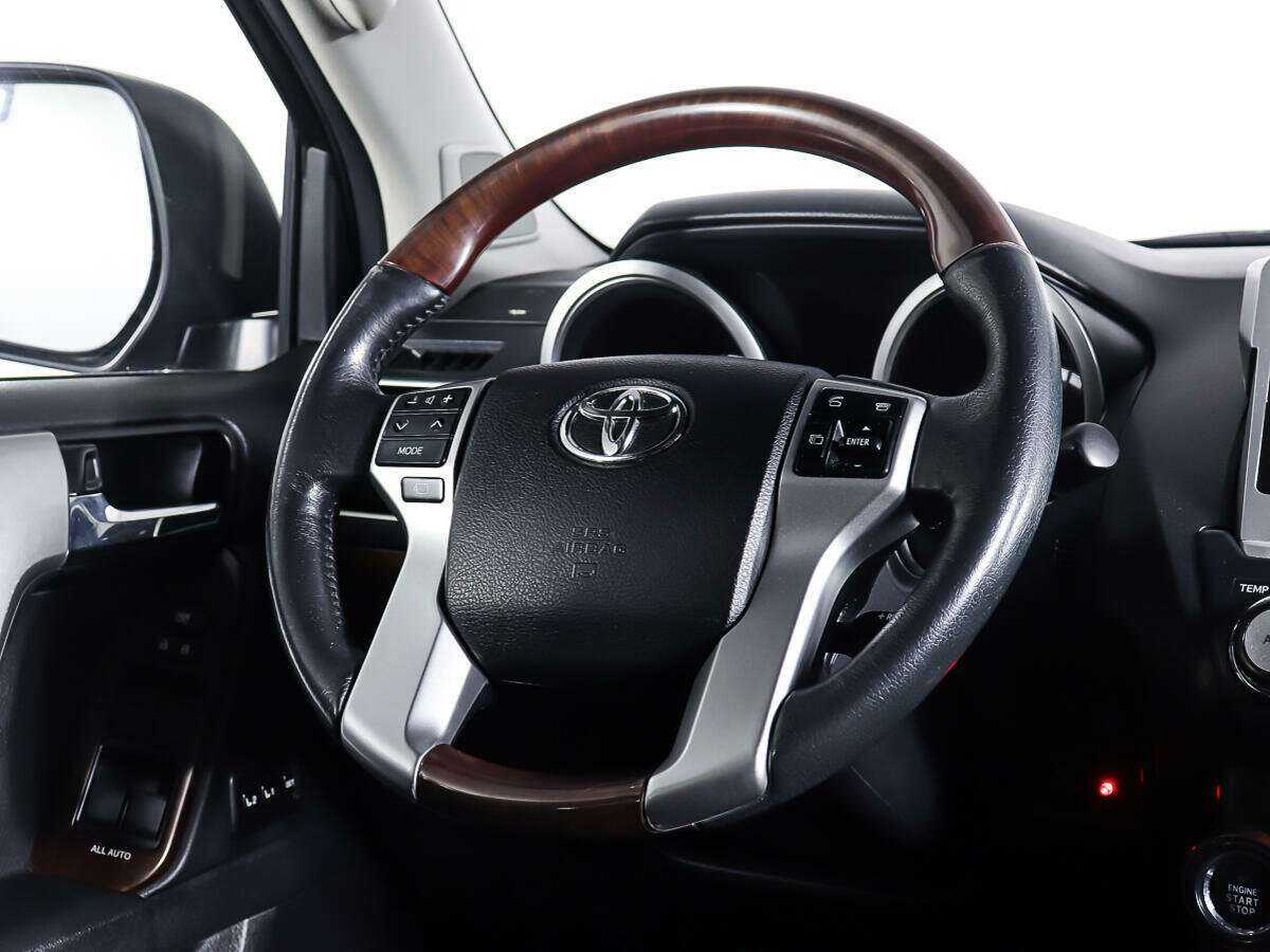 Toyota Land Cruiser Prado, 2014 Фото №14