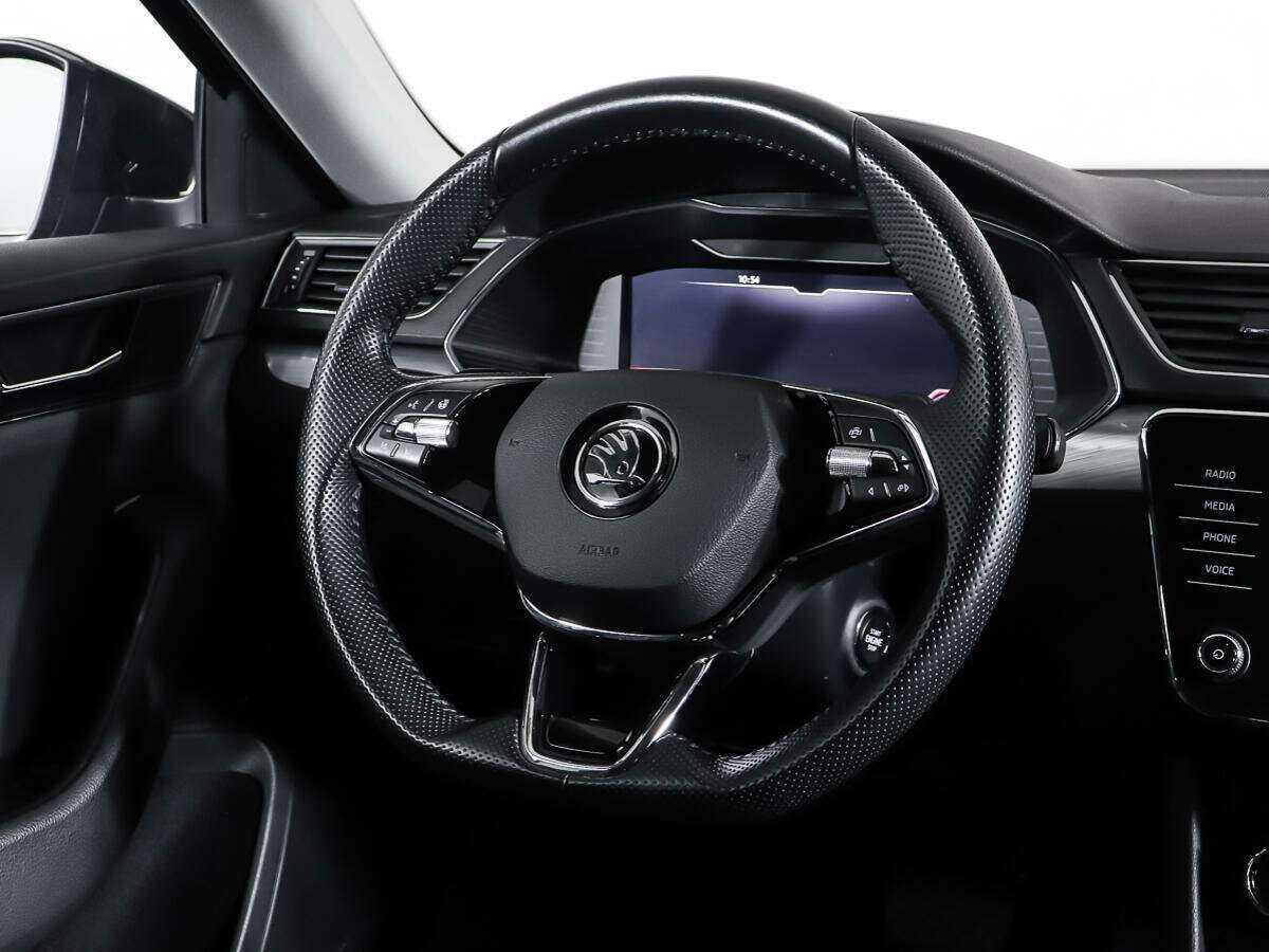 Skoda Superb, 2020 Фото №16