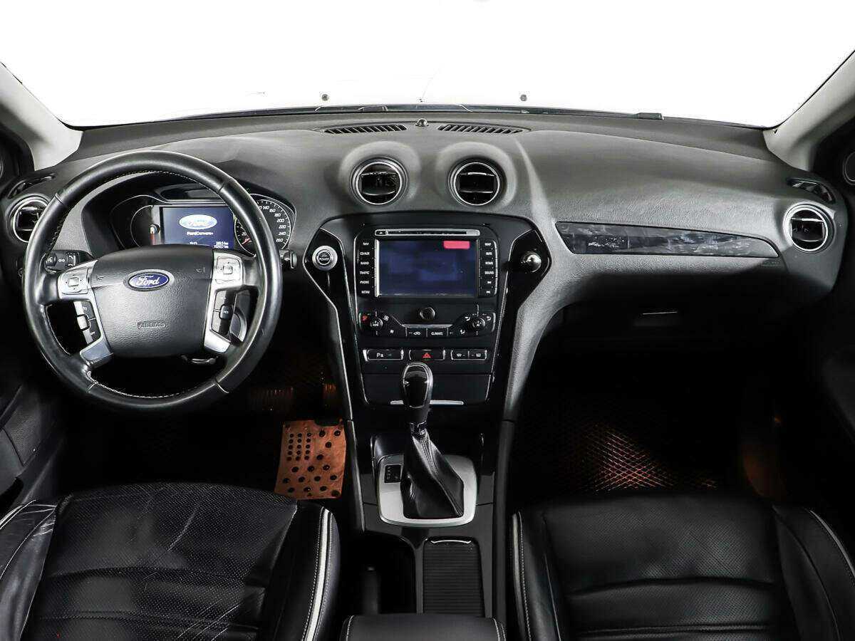 Ford Mondeo, 2013 Фото №11