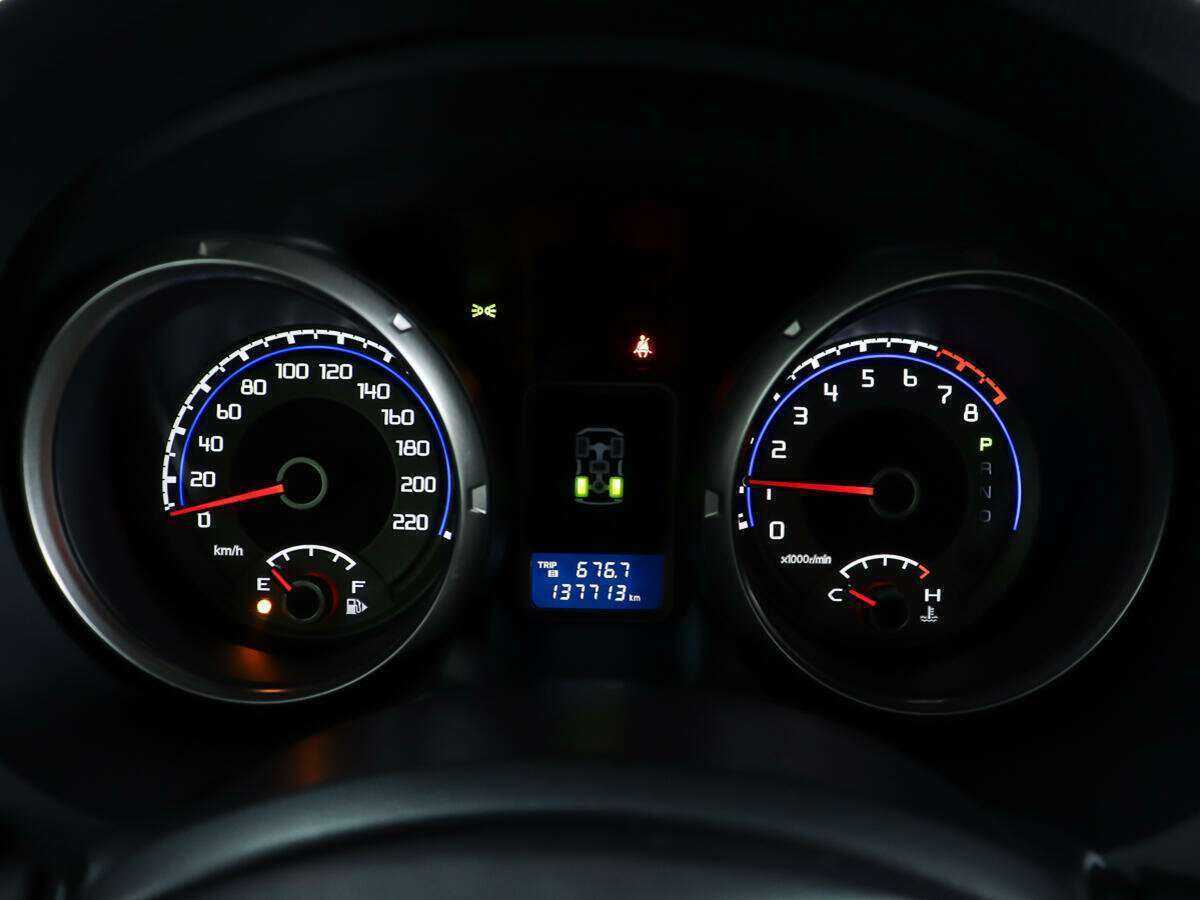 Mitsubishi Pajero, 2010 Фото №14