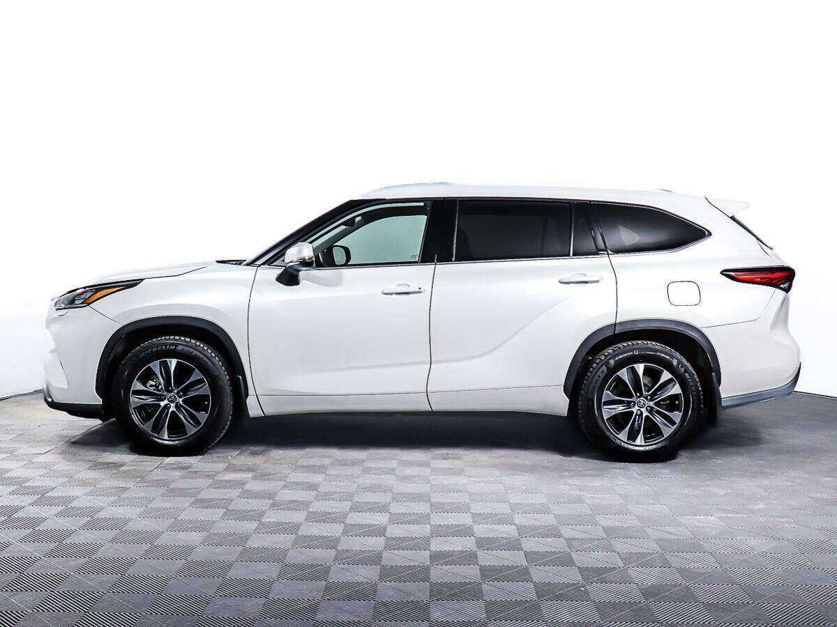 Toyota Highlander, 2021 - 17 205 км. | Фото №8