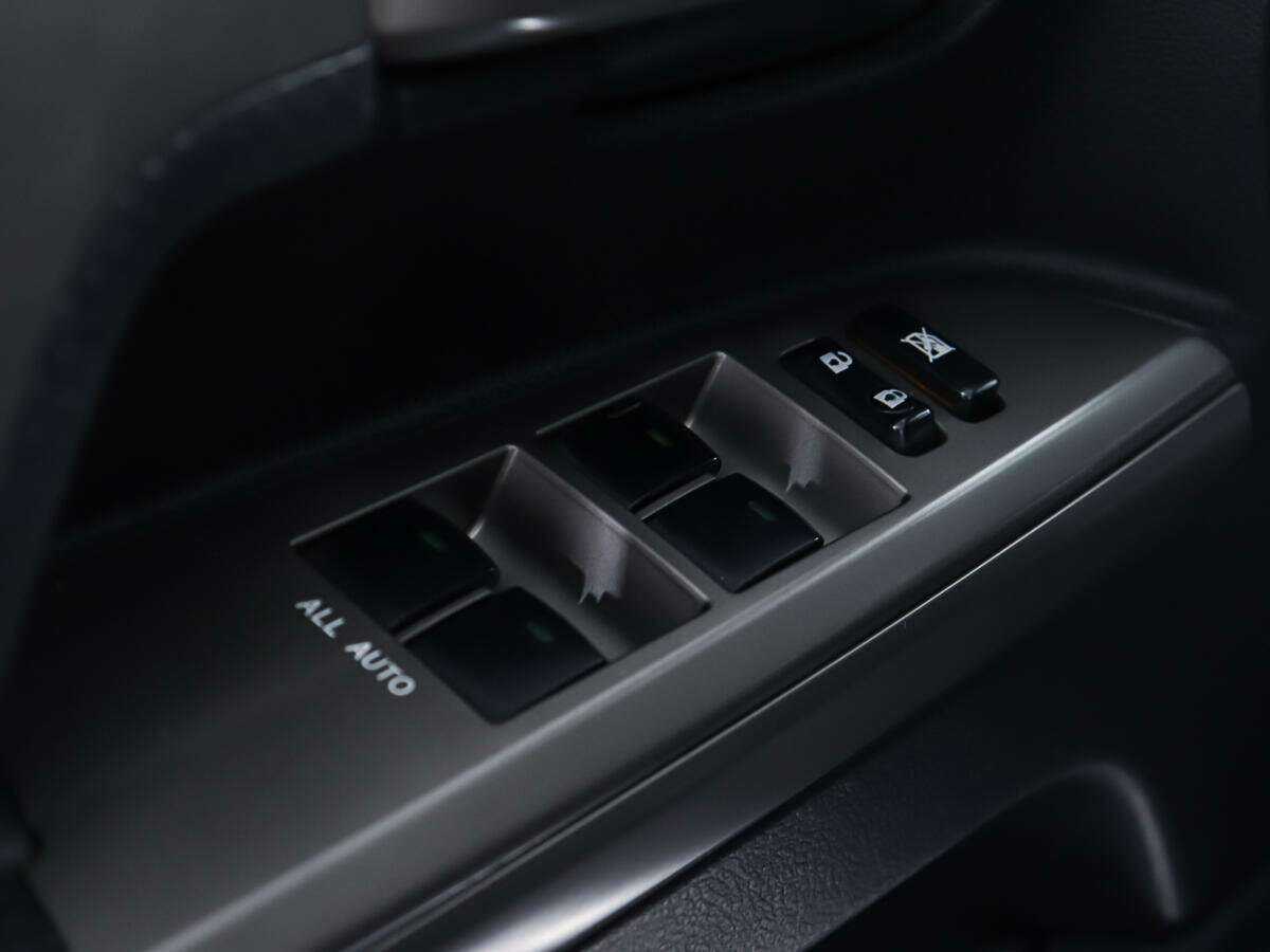 Toyota Land Cruiser, 2011 Фото №16