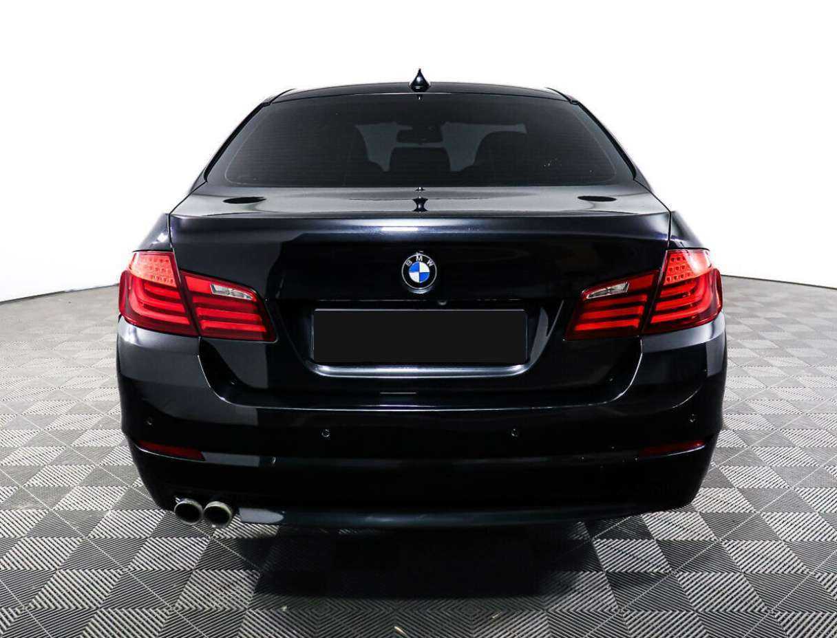 BMW 5 серии 530d xDrive, 2012 Фото №6