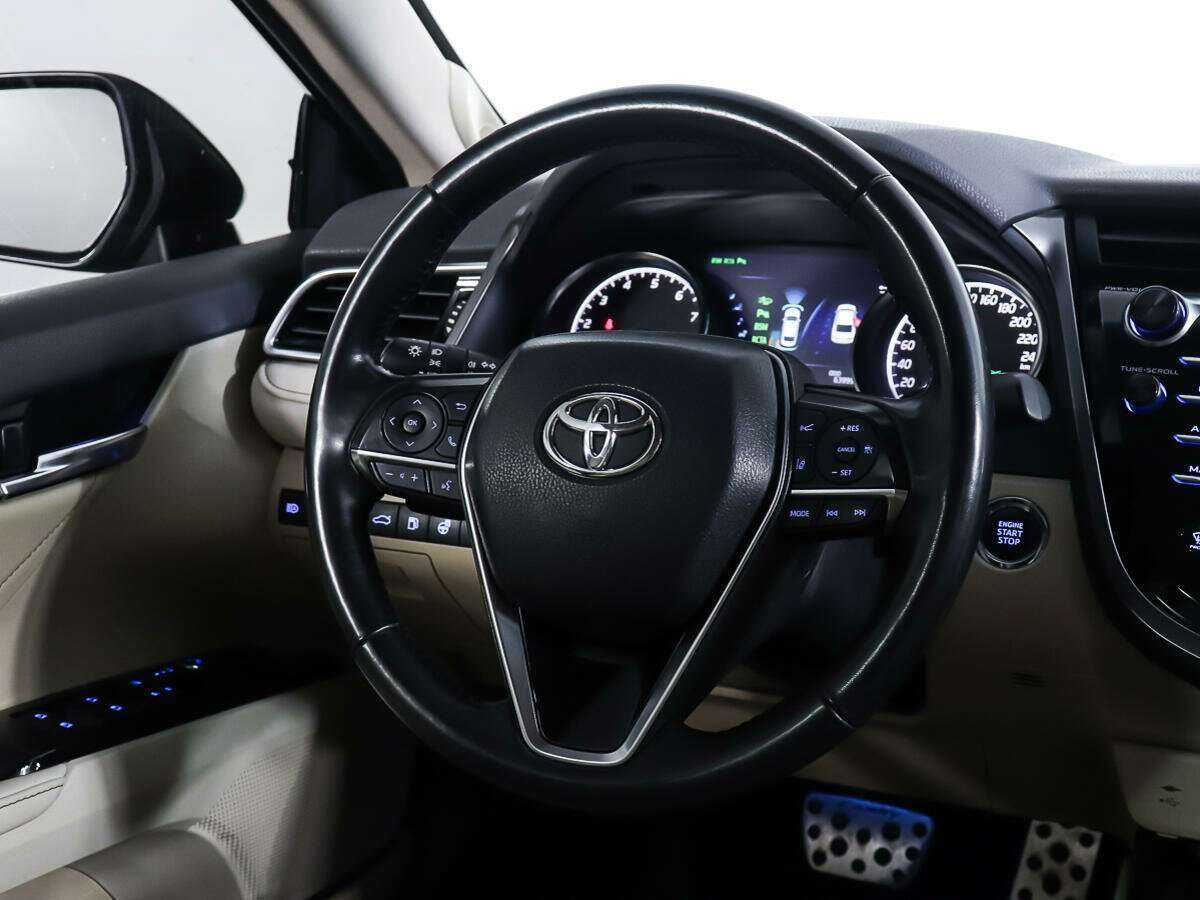 Toyota Camry, 2018 Фото №19