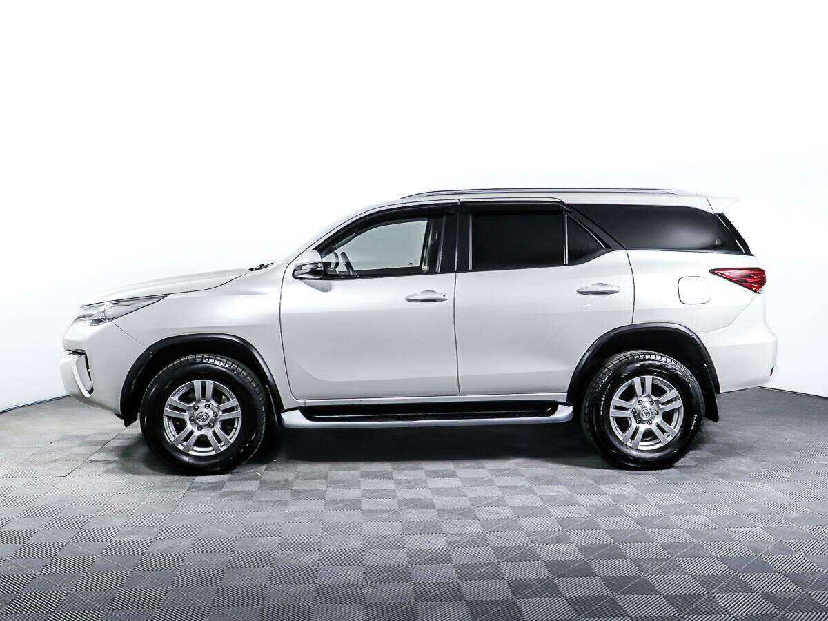 Toyota Fortuner, 2017 Фото №7