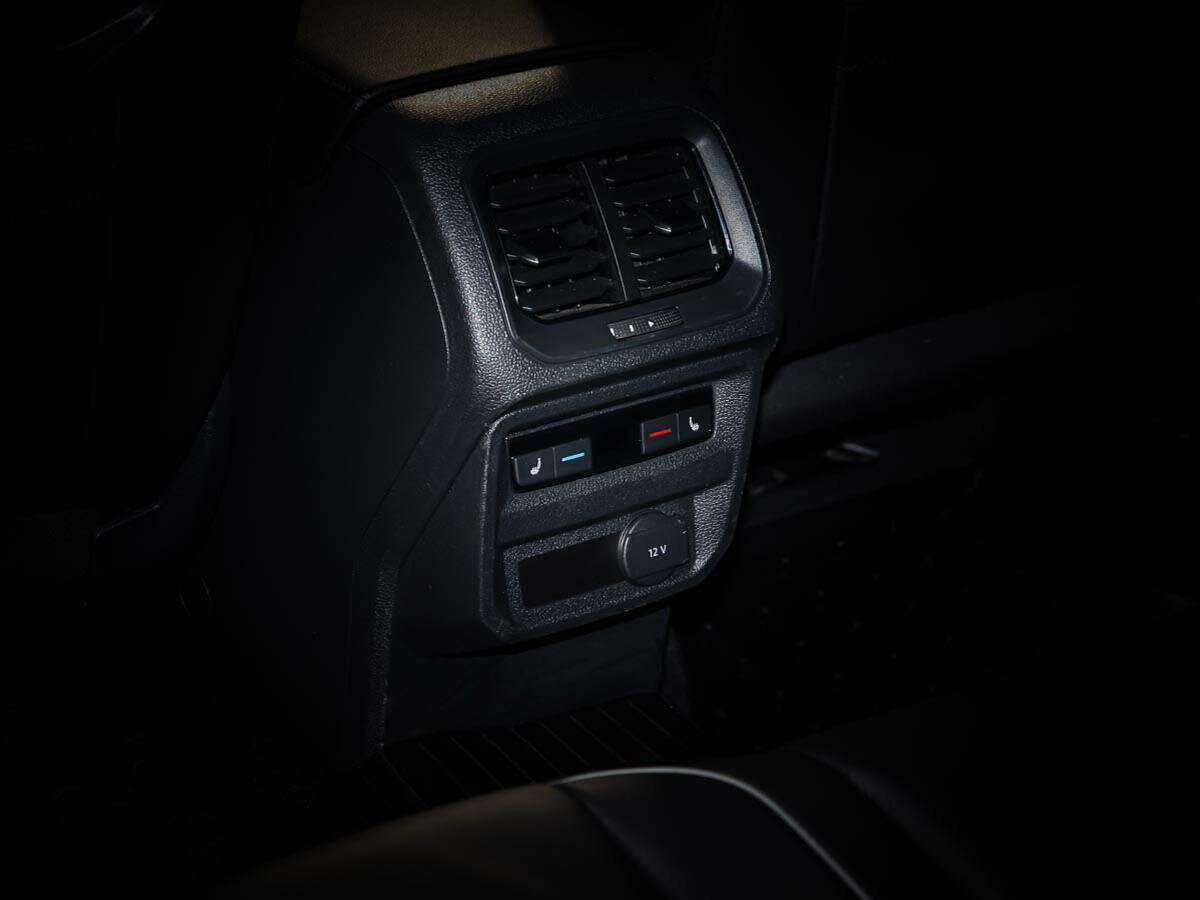 Volkswagen Tiguan, 2017 Фото №18