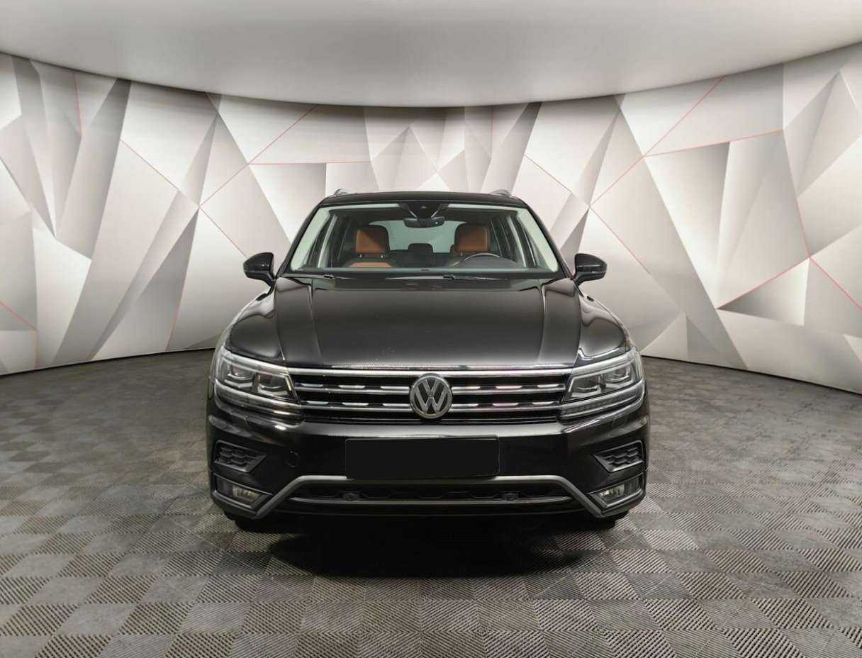 Volkswagen Tiguan, 2019 Фото №7