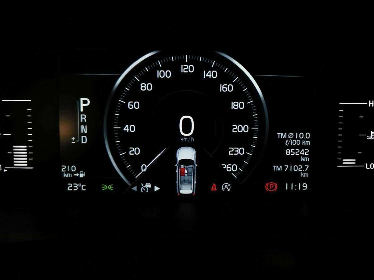 Volvo XC90, 2018 Фото №16