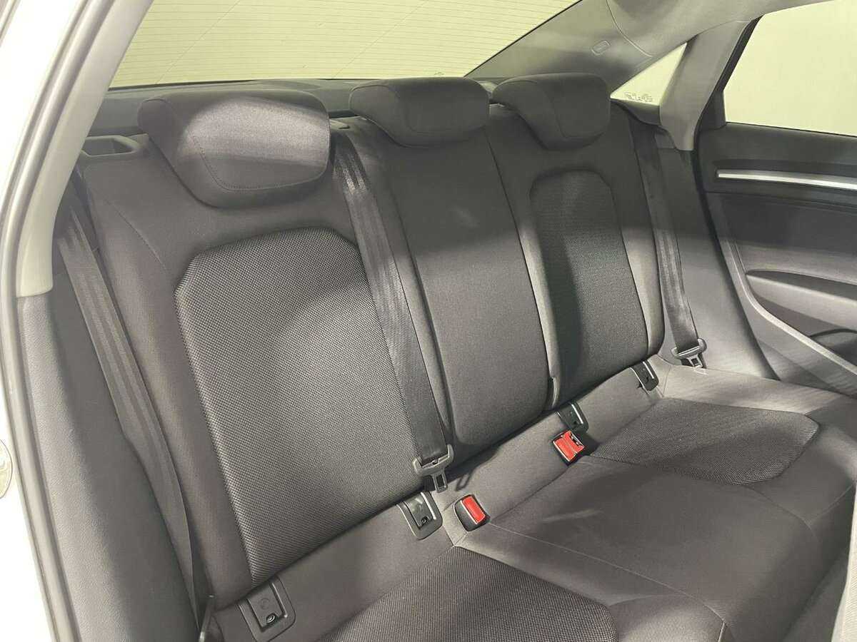 Audi A3, 2018 Фото №15