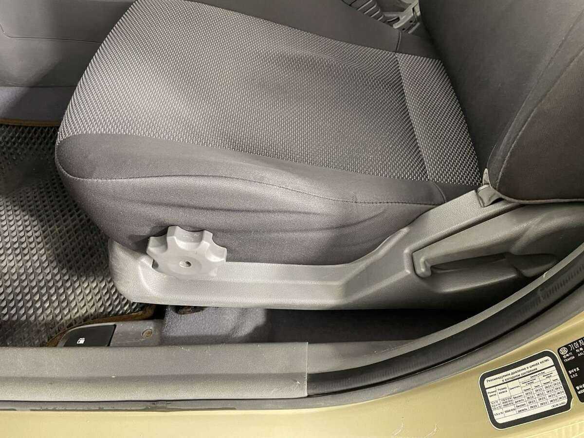 Kia Rio, 2010 Фото №10