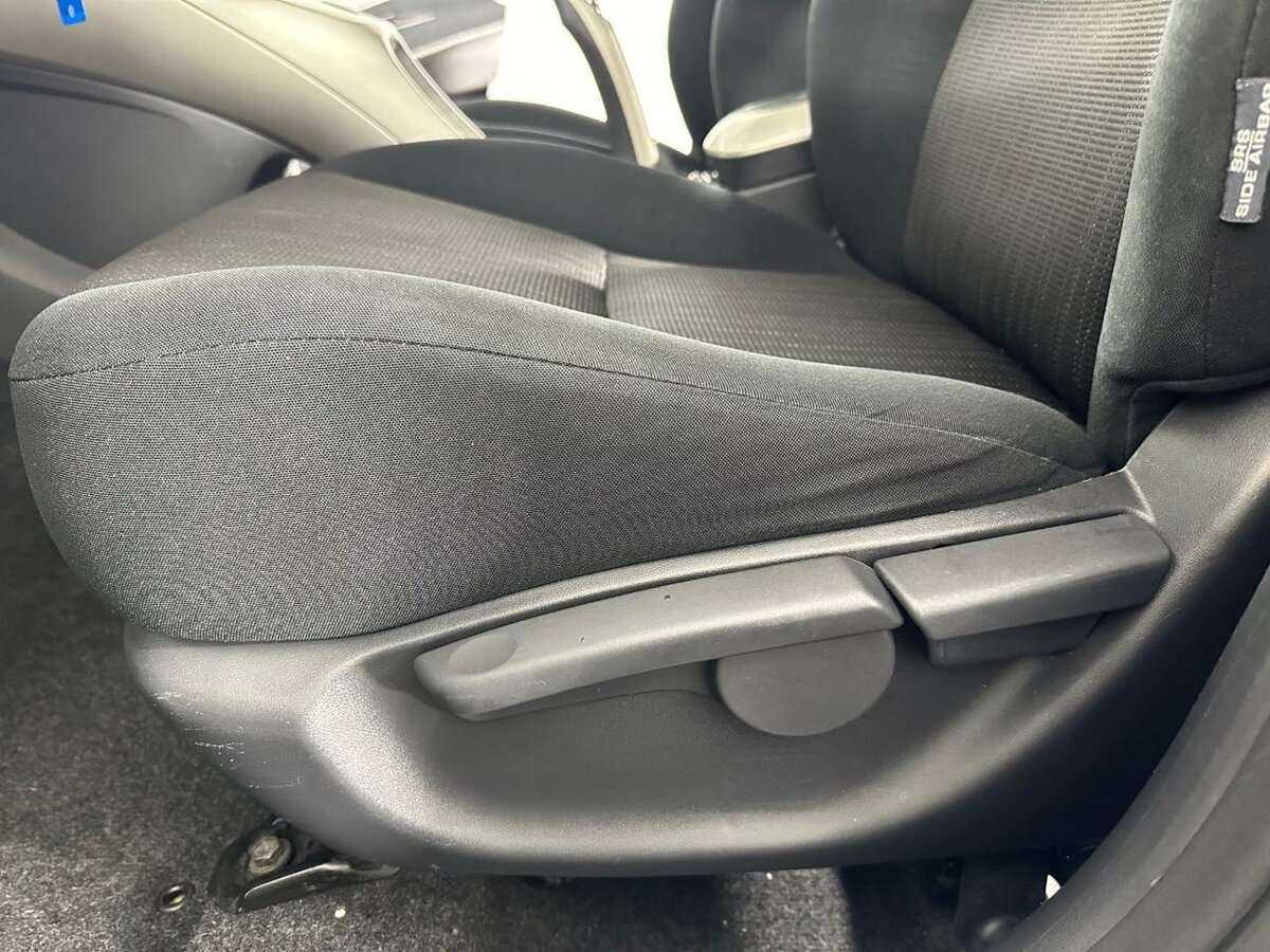 Toyota Auris, 2007 Фото №10