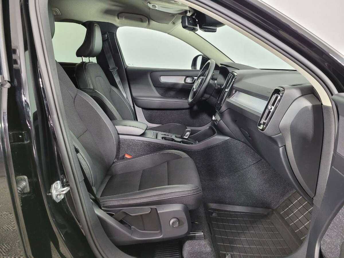Volvo XC40, 2018 Фото №14