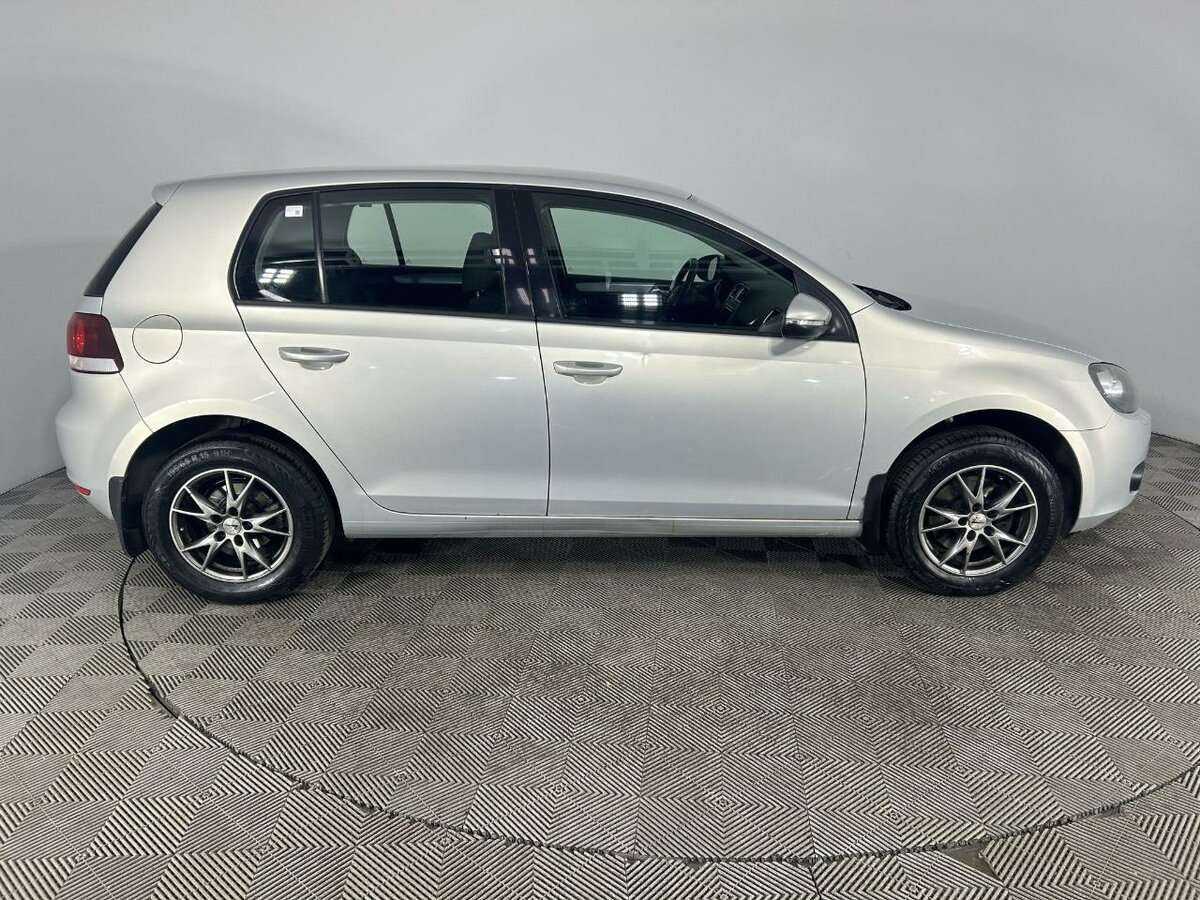 Volkswagen Golf, 2010 Фото №4