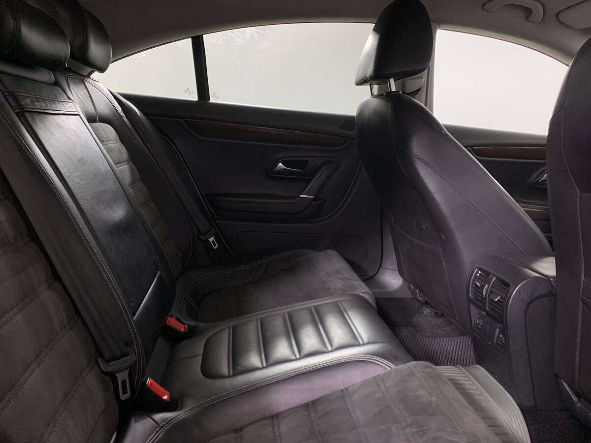 Volkswagen Passat CC, 2011 Фото №15