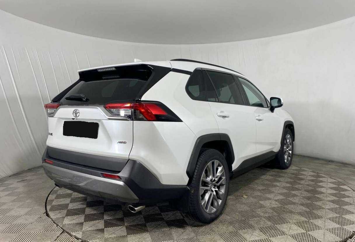 Toyota RAV4, 2021 - 61 001 км. | Фото №5