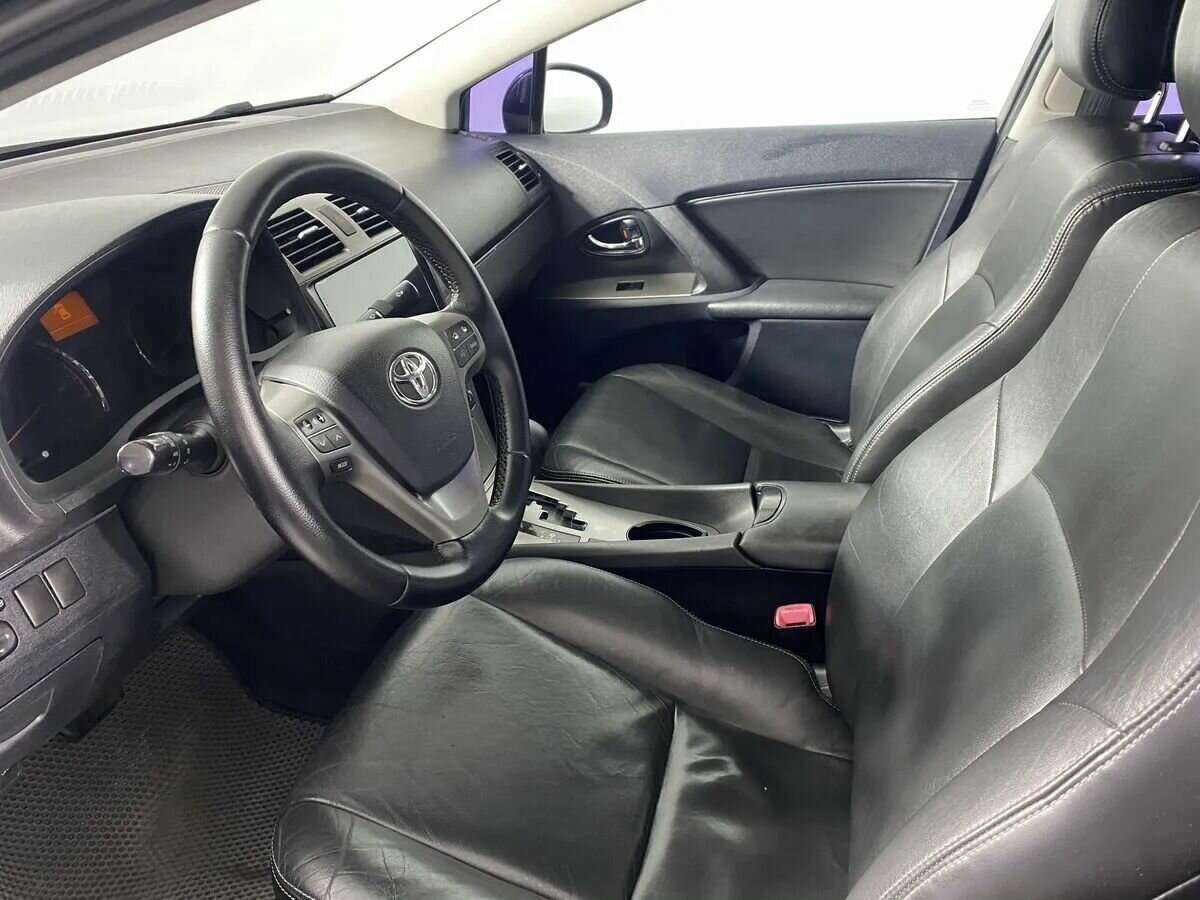 Toyota Avensis, 2011 Фото №6