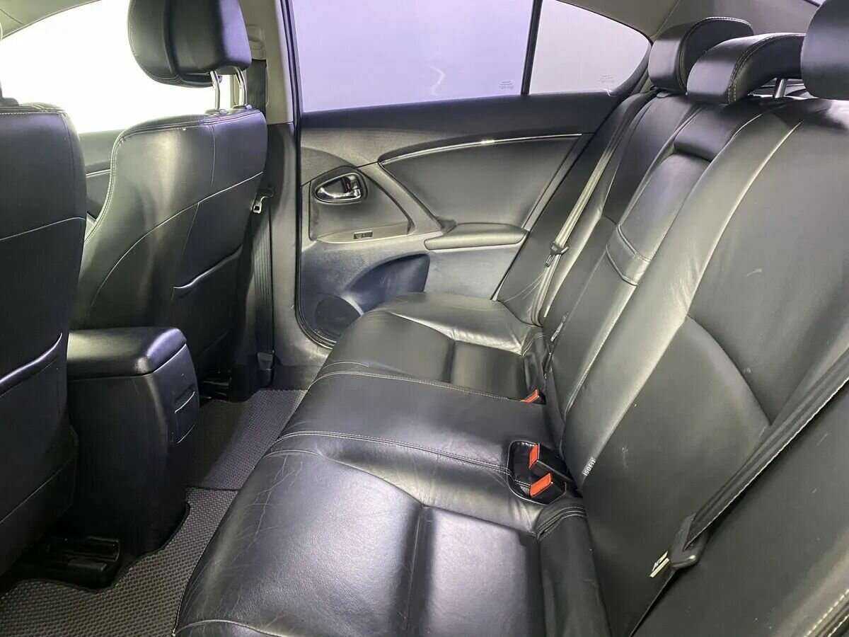 Toyota Avensis, 2011 Фото №7