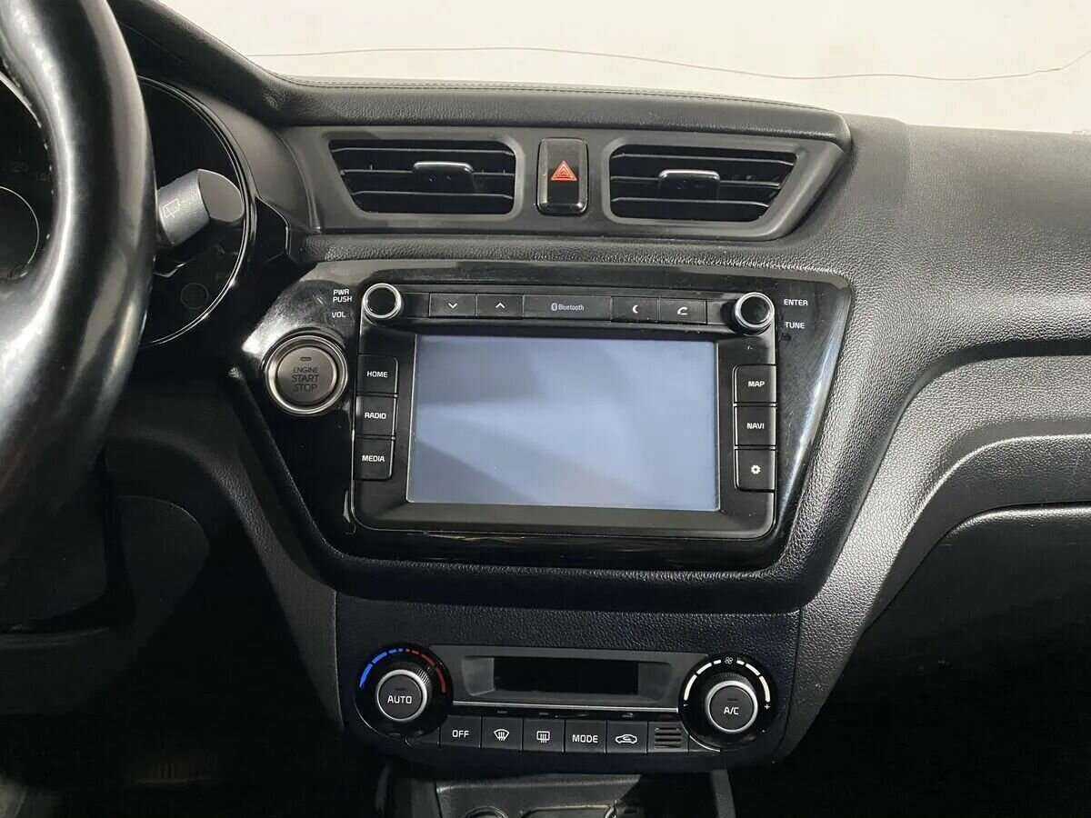 Kia Rio, 2017 Фото №11