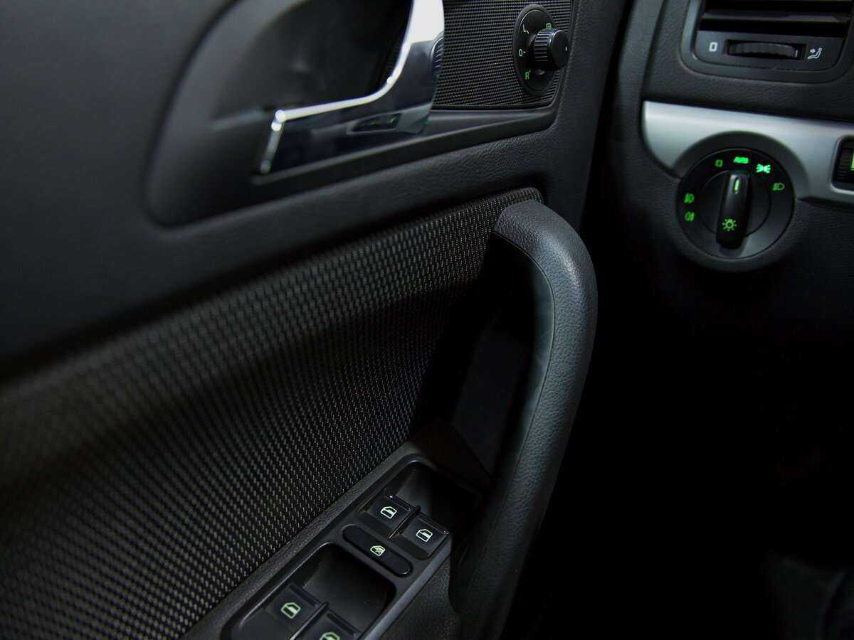 Skoda Yeti, 2010 Фото №12