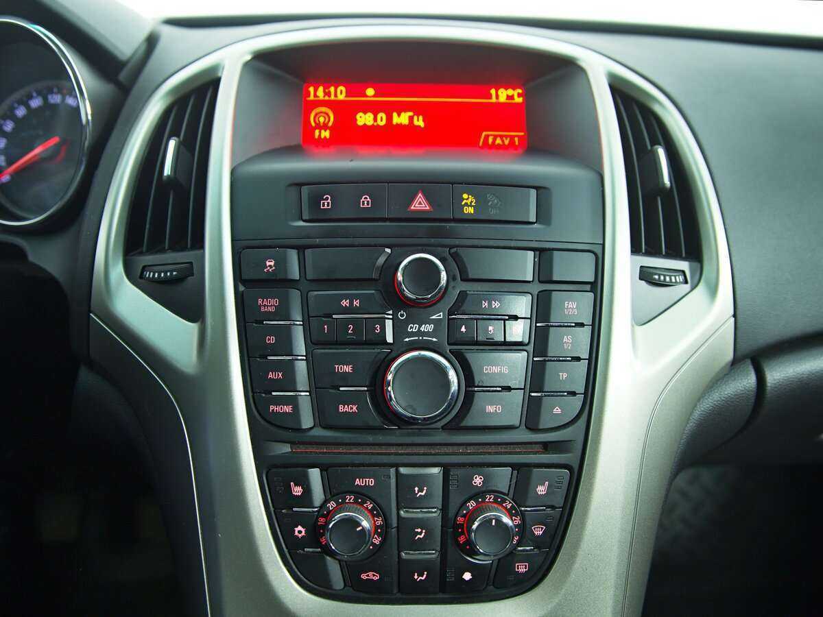 Opel Astra, 2011 Фото №13