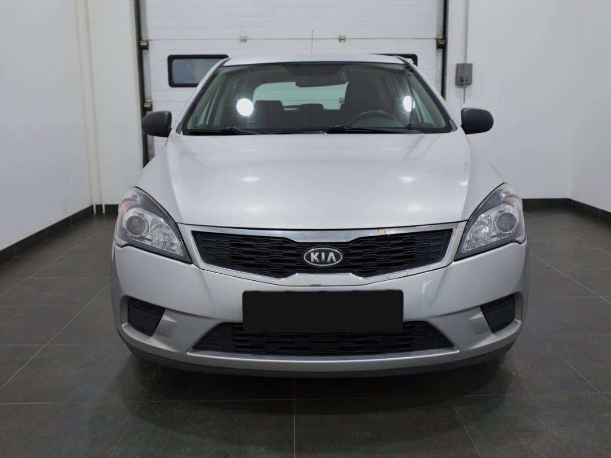 Kia Ceed, 2011 Фото №2