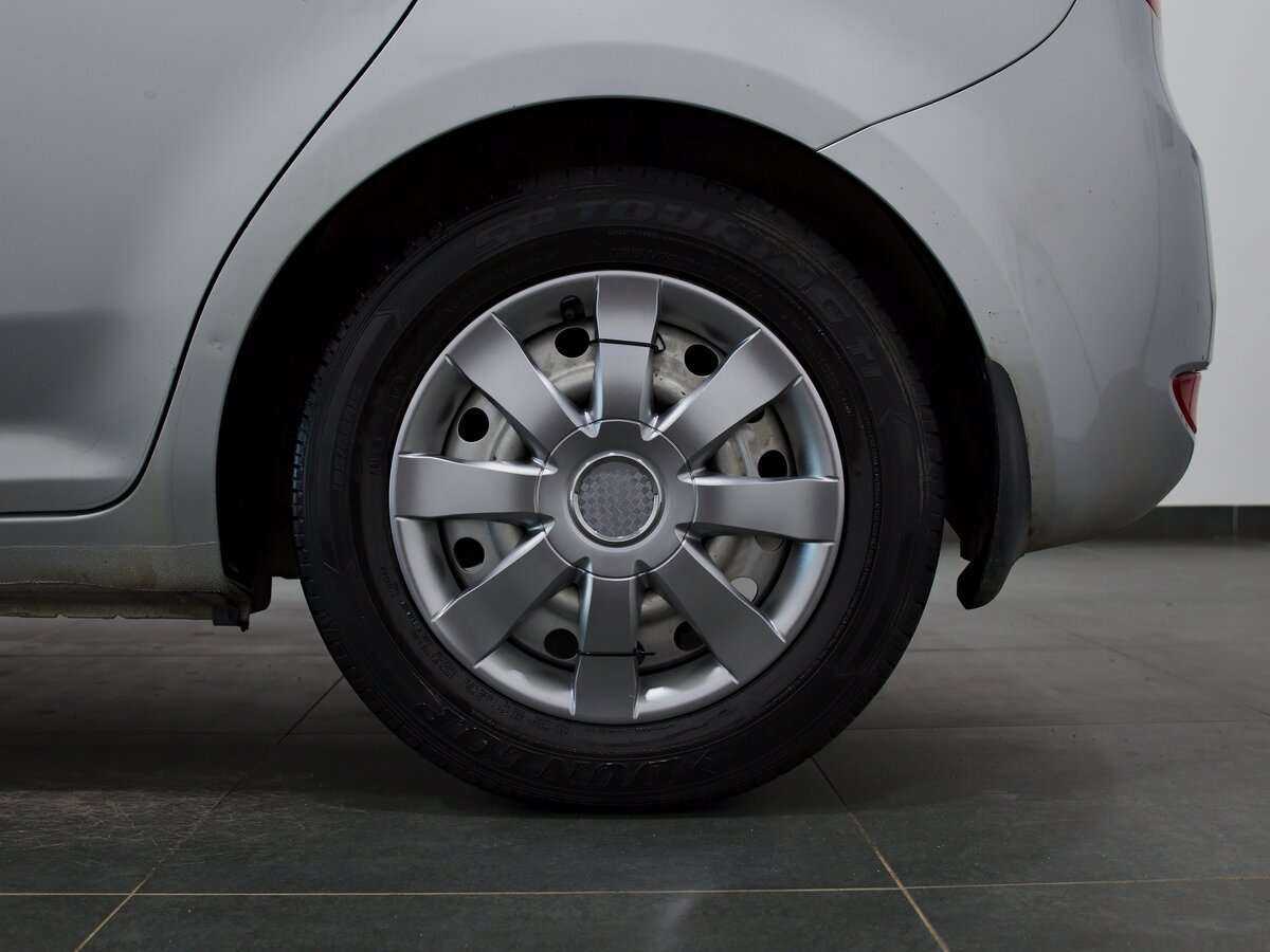 Kia Ceed, 2011 Фото №6