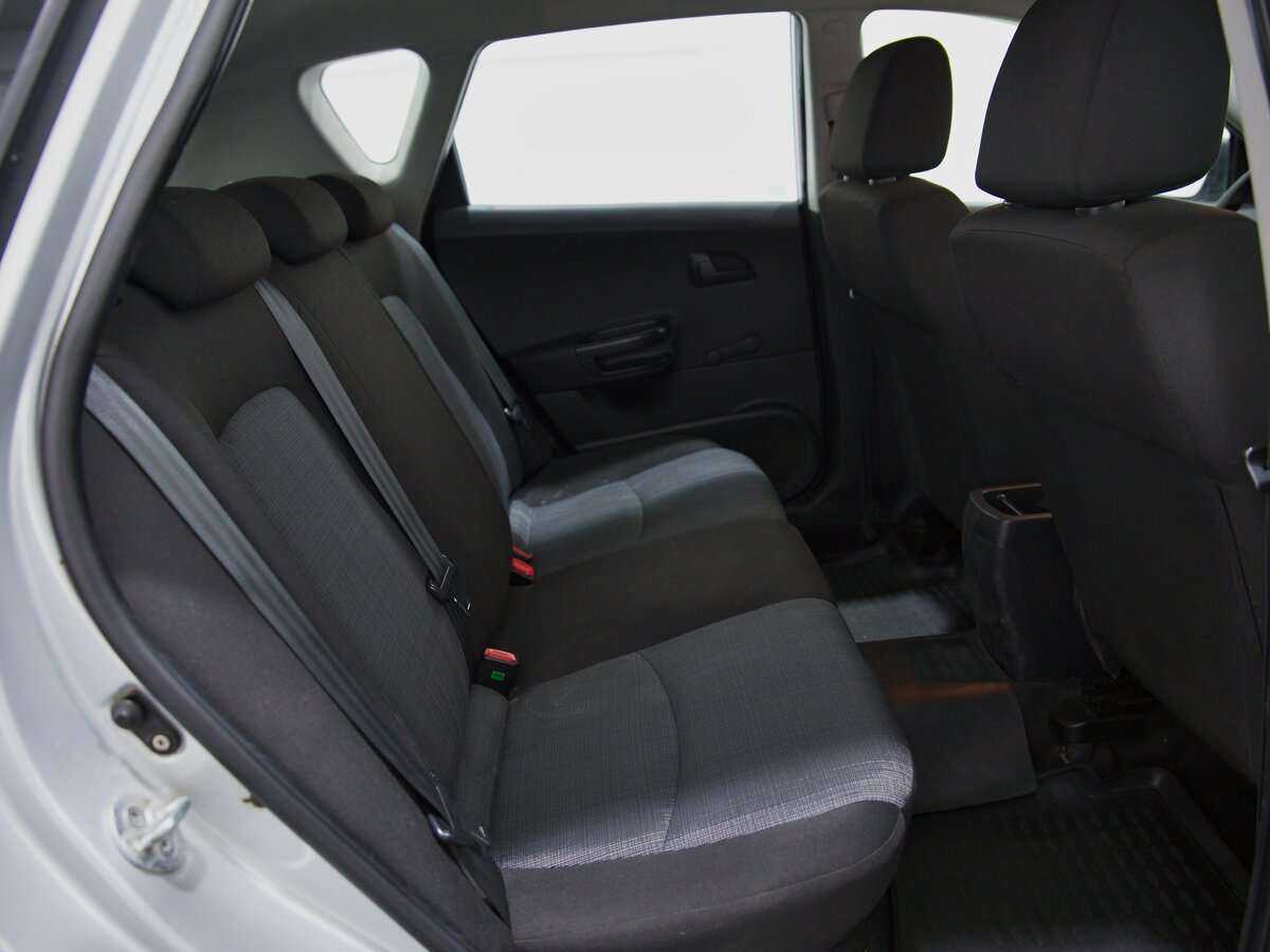 Kia Ceed, 2011 Фото №8