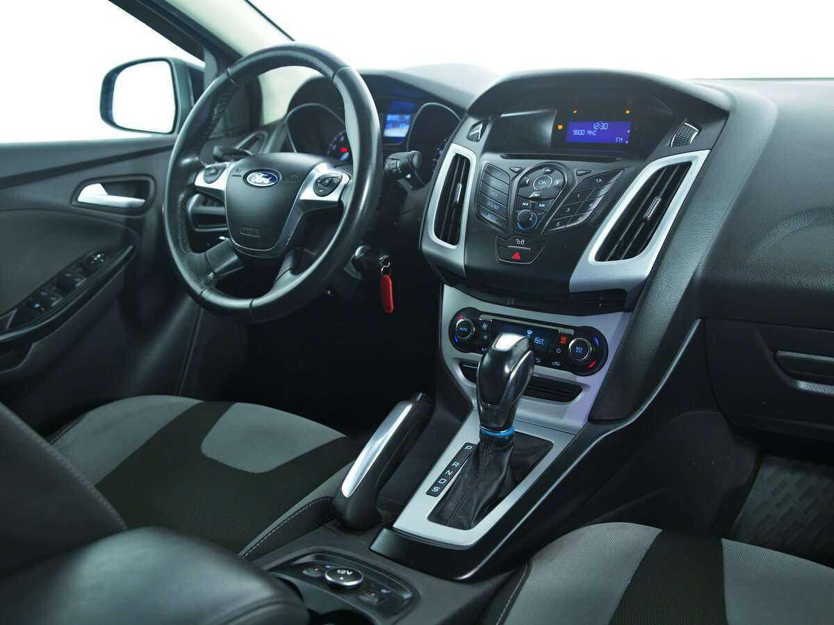 Ford Focus, 2011 Фото №16