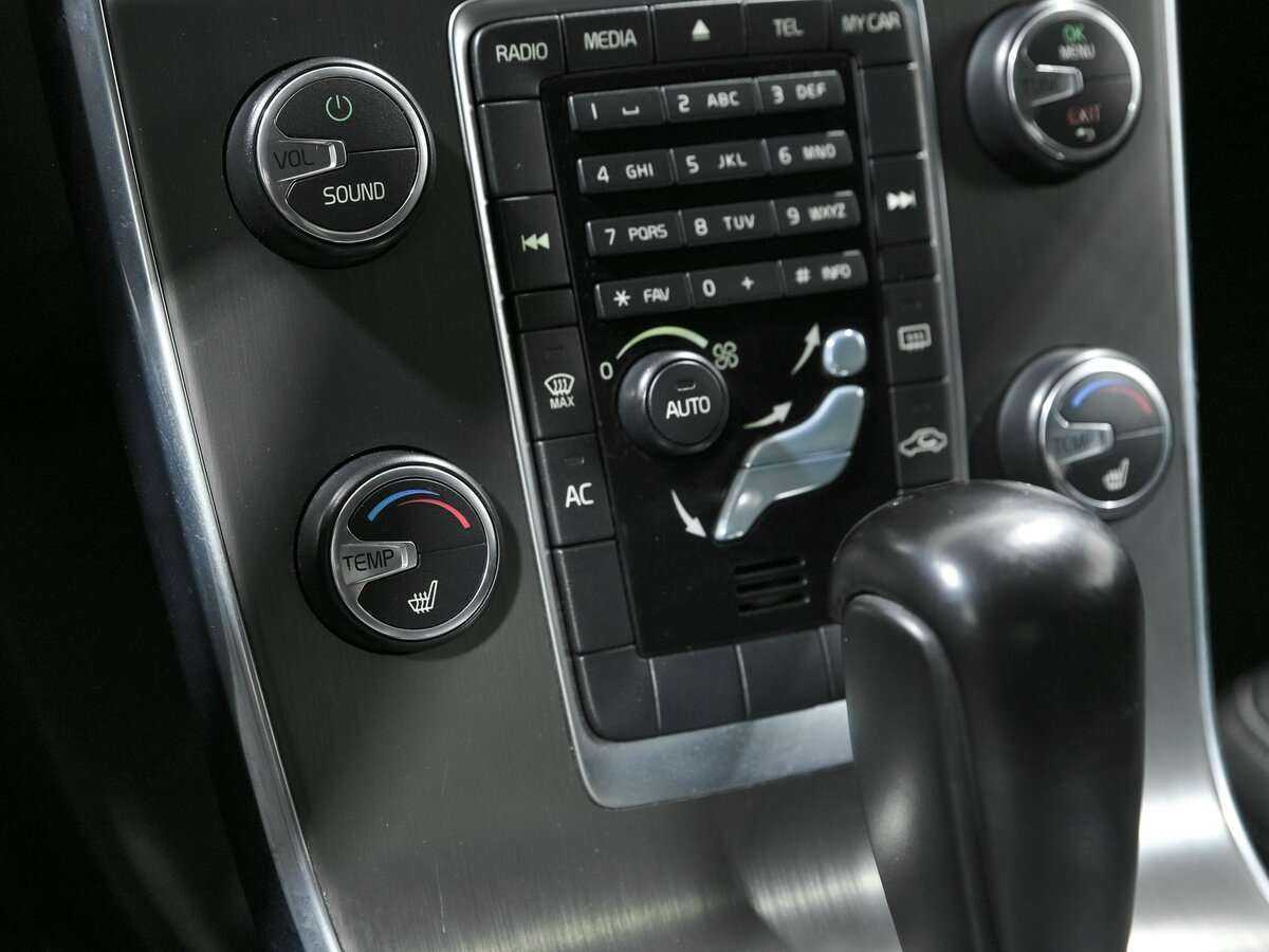 Volvo S60, 2011 Фото №11