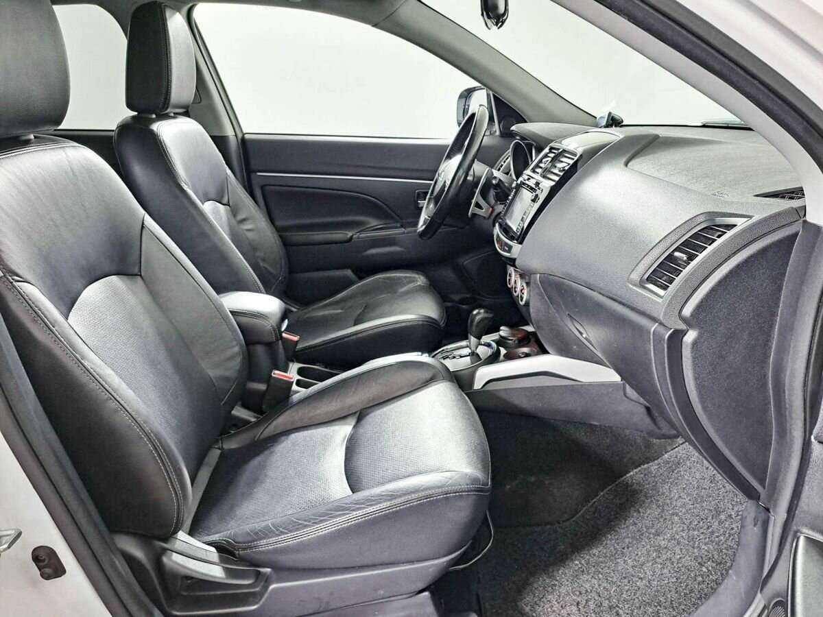 Mitsubishi ASX, 2011 Фото №9