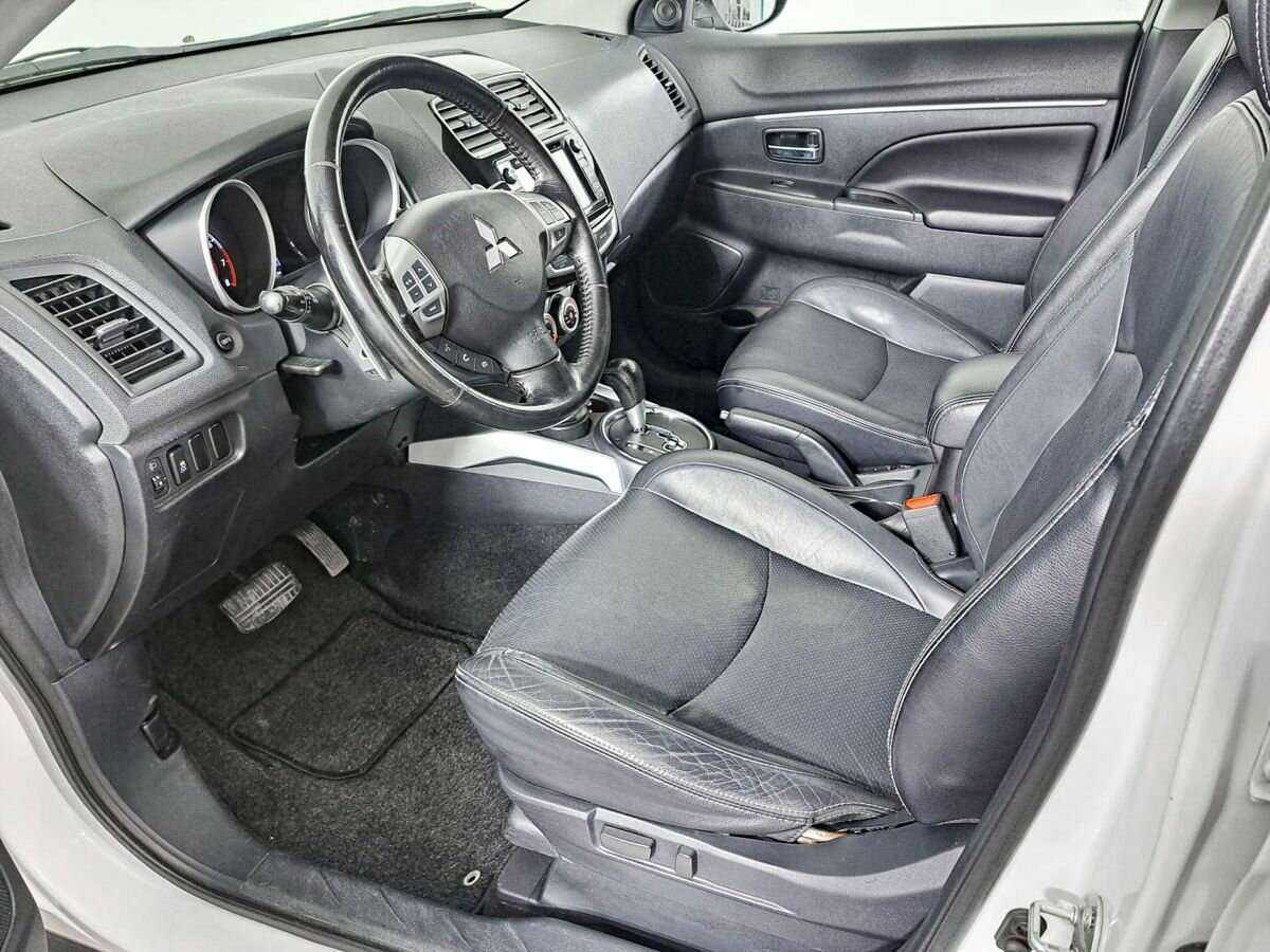 Mitsubishi ASX, 2011 Фото №14